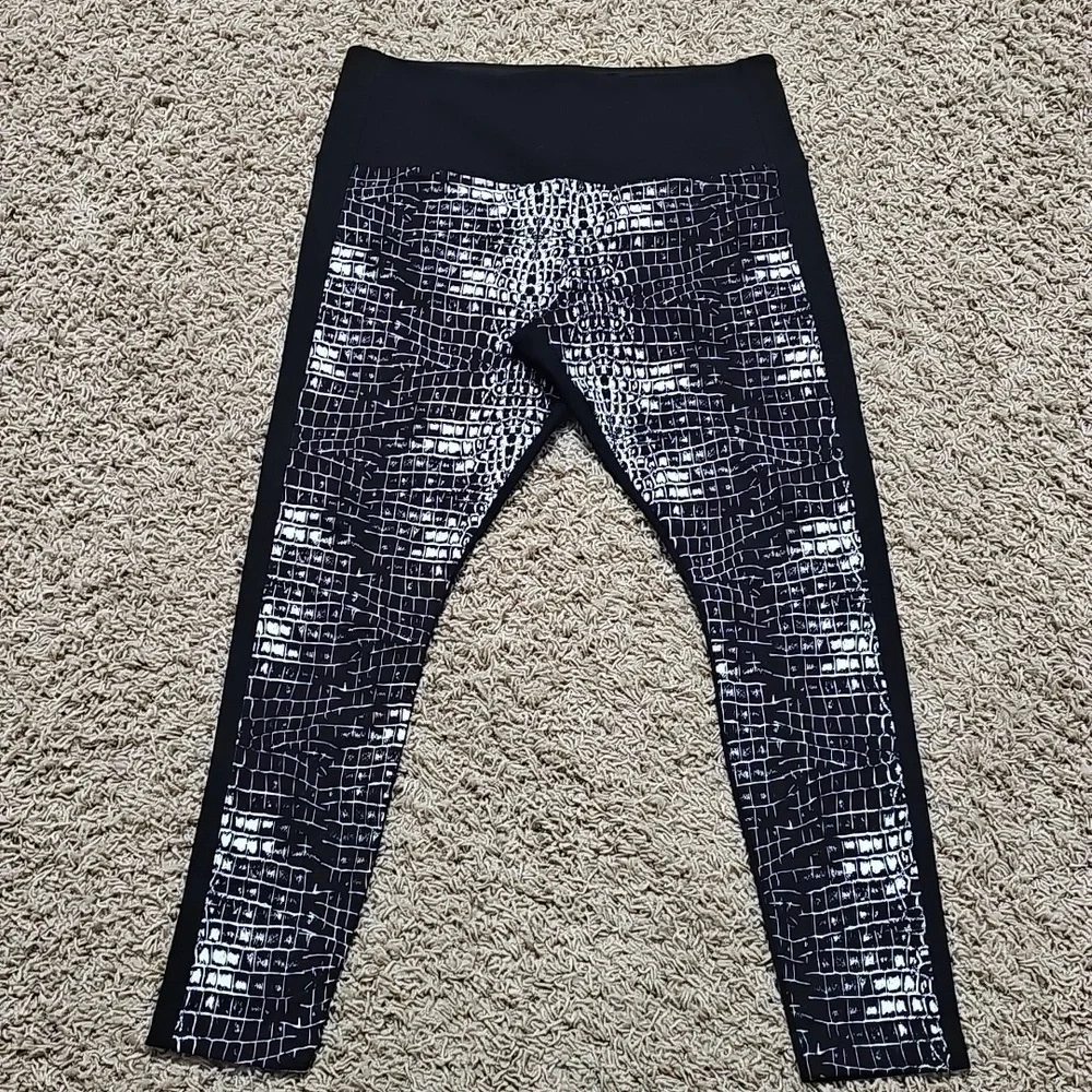 Lysee Croc Meridian Leggings Shapewear XL Ponte Pants - Picture 3 of 8